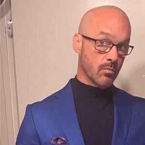 Meet your Posher, Eric